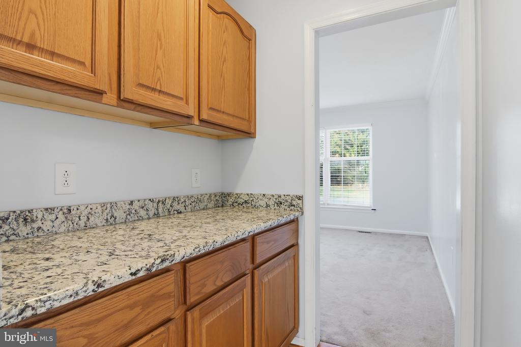 21 E MOYER DRIVE