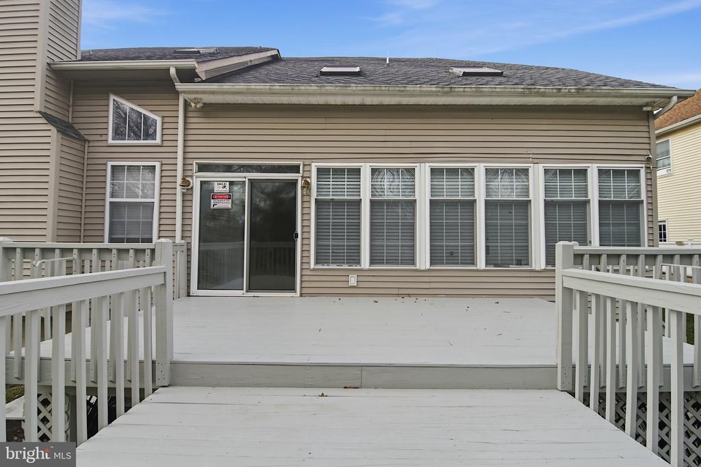 21 E MOYER DRIVE