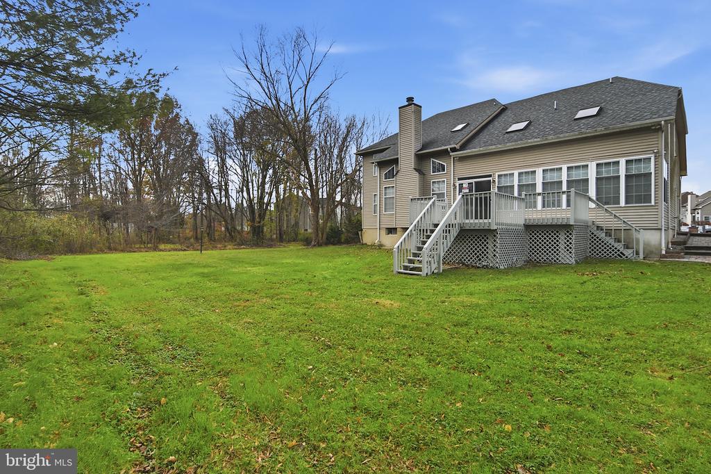 21 E MOYER DRIVE