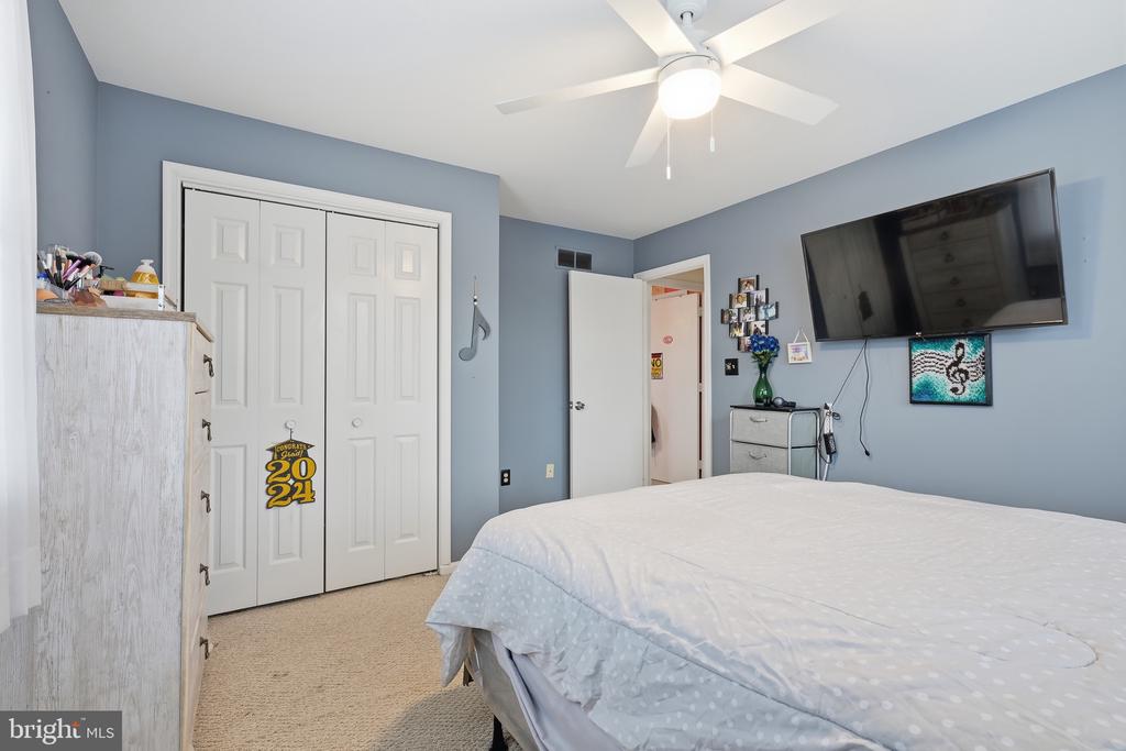 11 ROSSITER CIRCLE