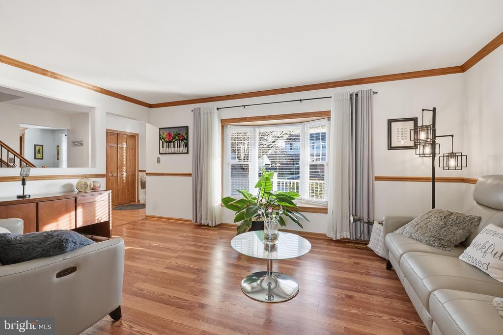 11 ROSSITER CIRCLE