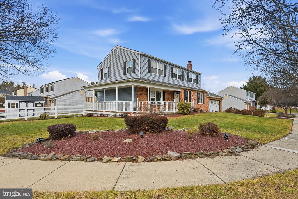11 ROSSITER CIRCLE