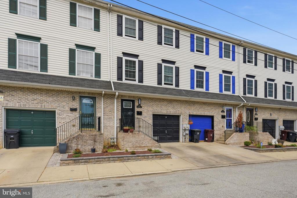 429 BRADFORD STREET
