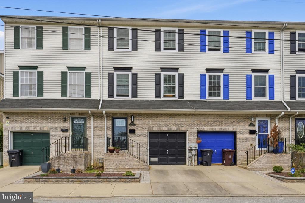 429 BRADFORD STREET