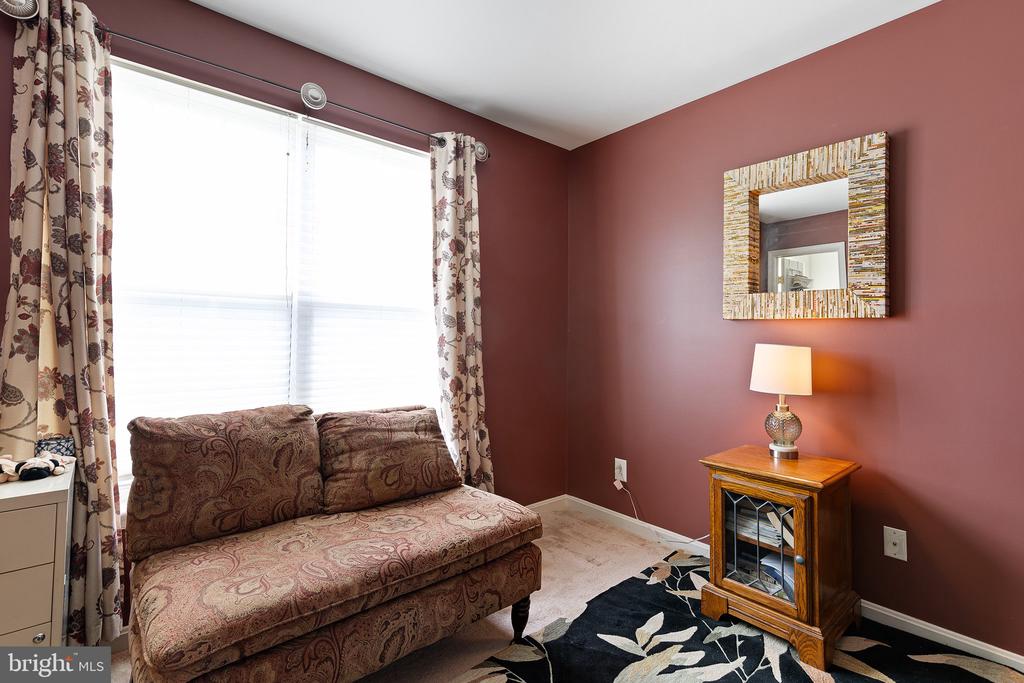 11 BUTTONWOOD COURT