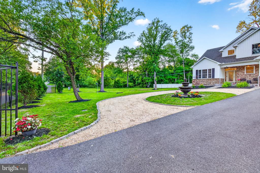 2623 PIKE CREEK ROAD