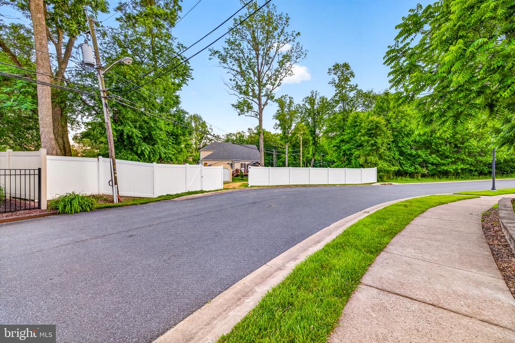 2623 PIKE CREEK ROAD