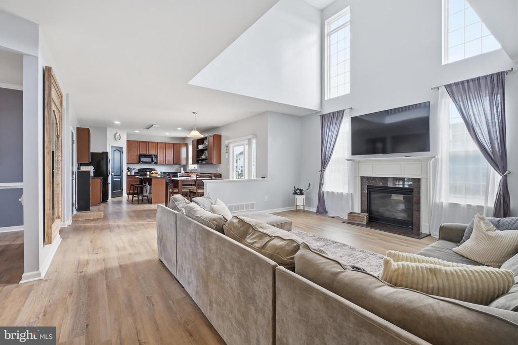 1115 E FOUNDS STREET