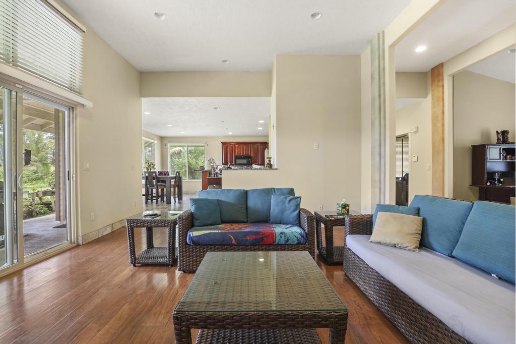 15-1659 22ND AVE