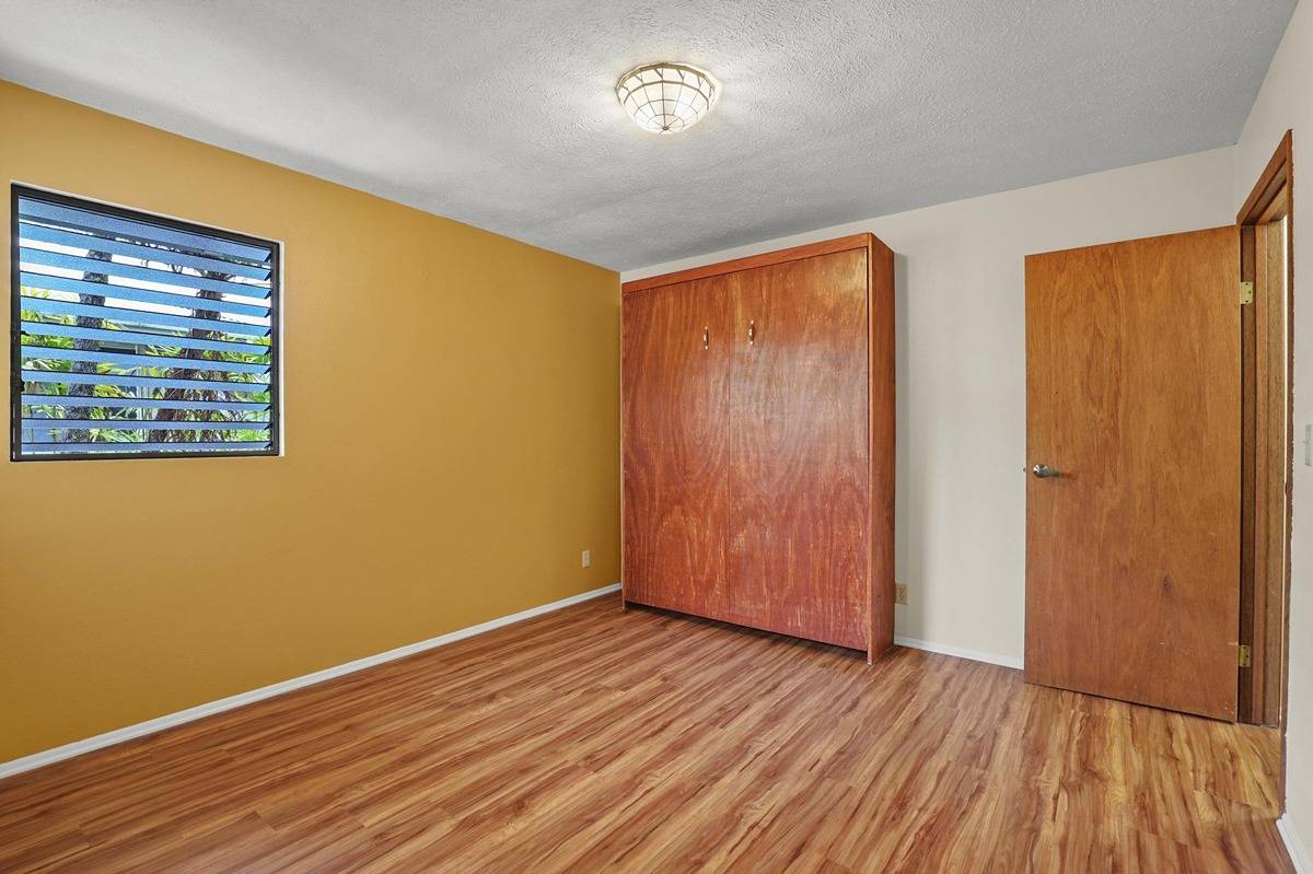 713 KUKUAU ST
