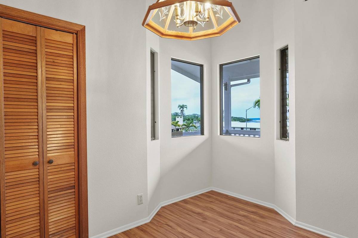 713 KUKUAU ST