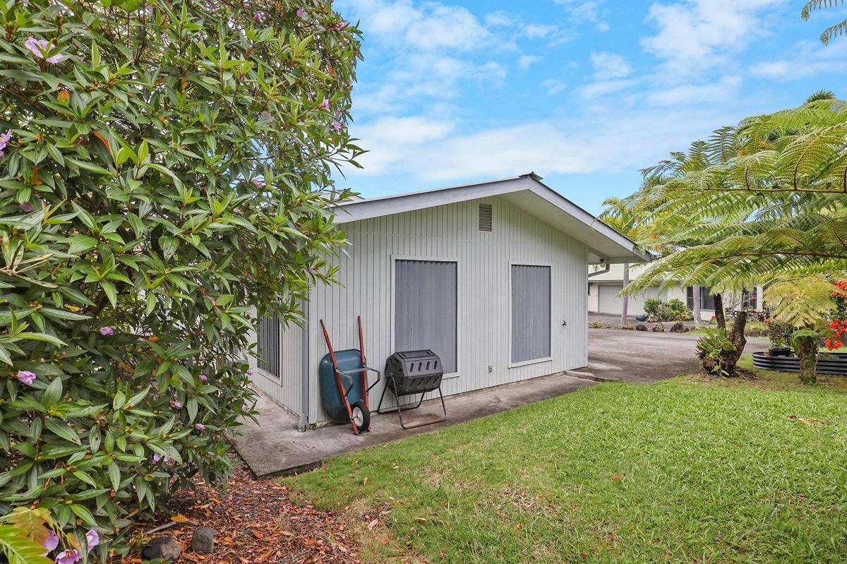 713 KUKUAU ST
