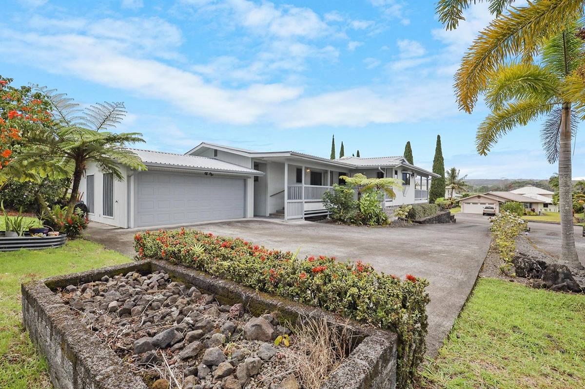 713 KUKUAU ST