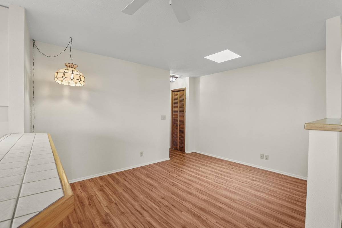 713 KUKUAU ST