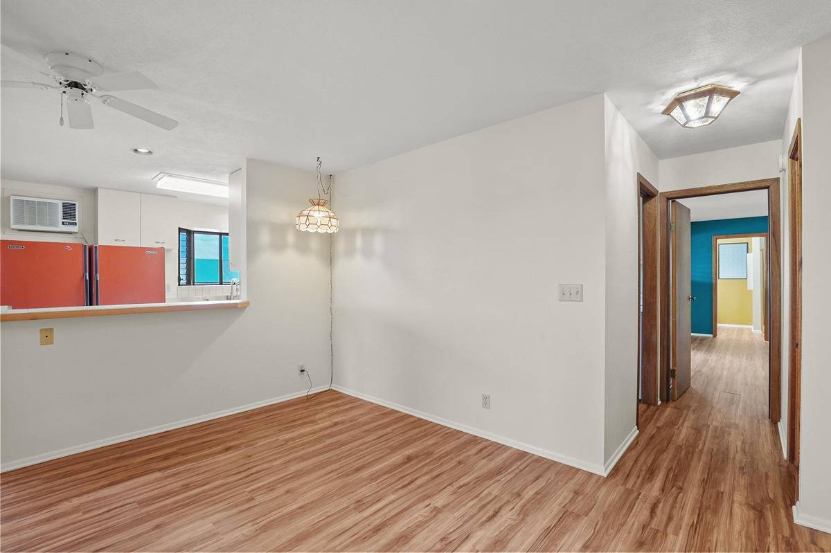 713 KUKUAU ST