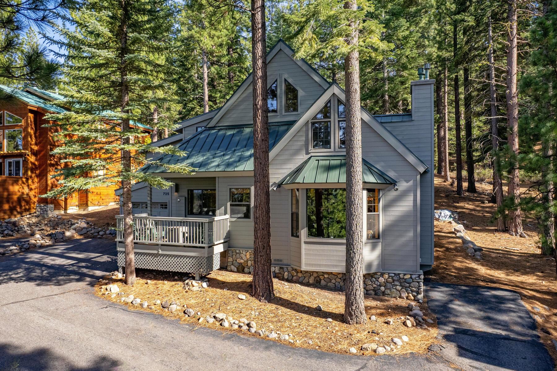725 Conifer