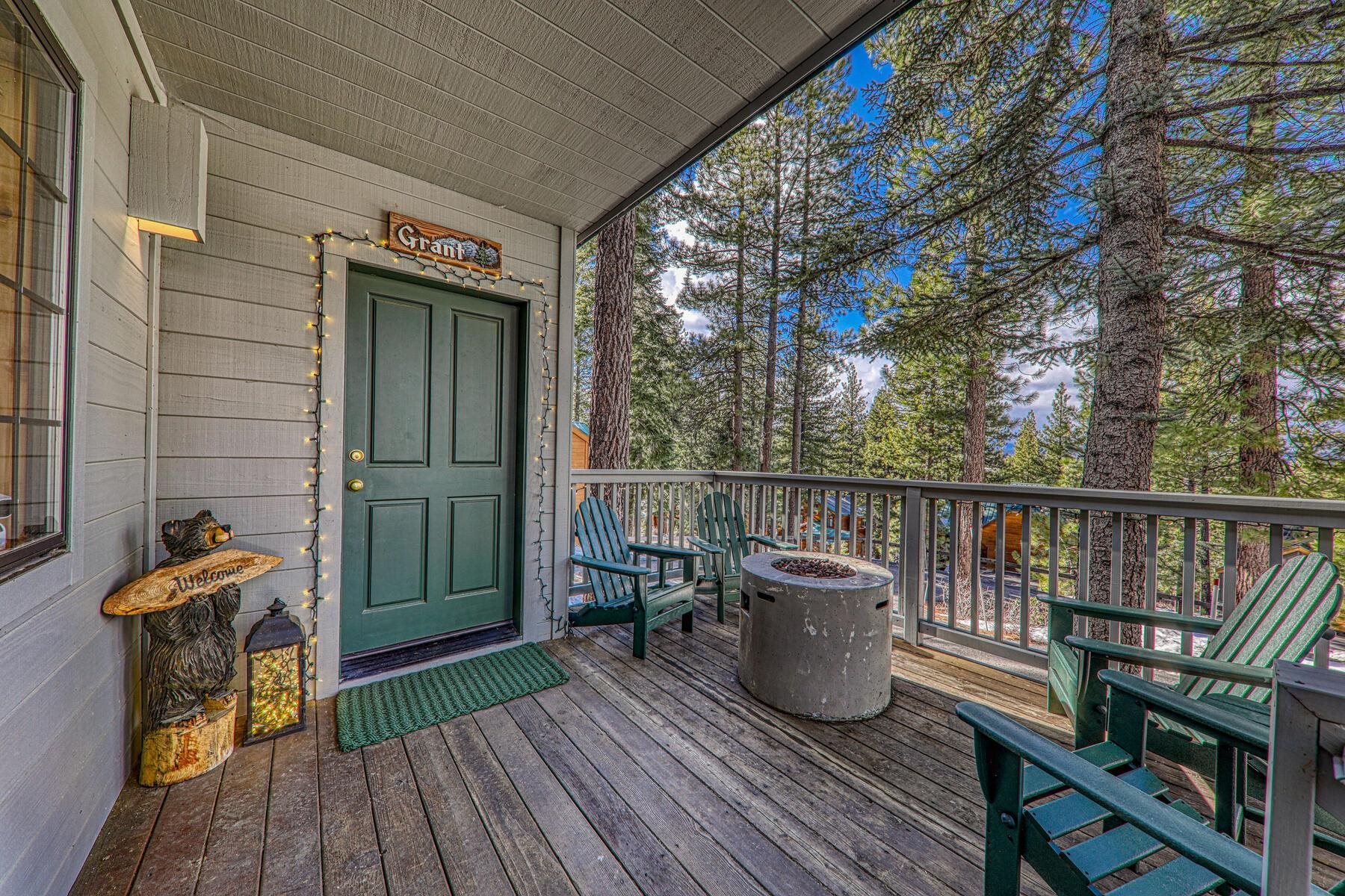 725 Conifer