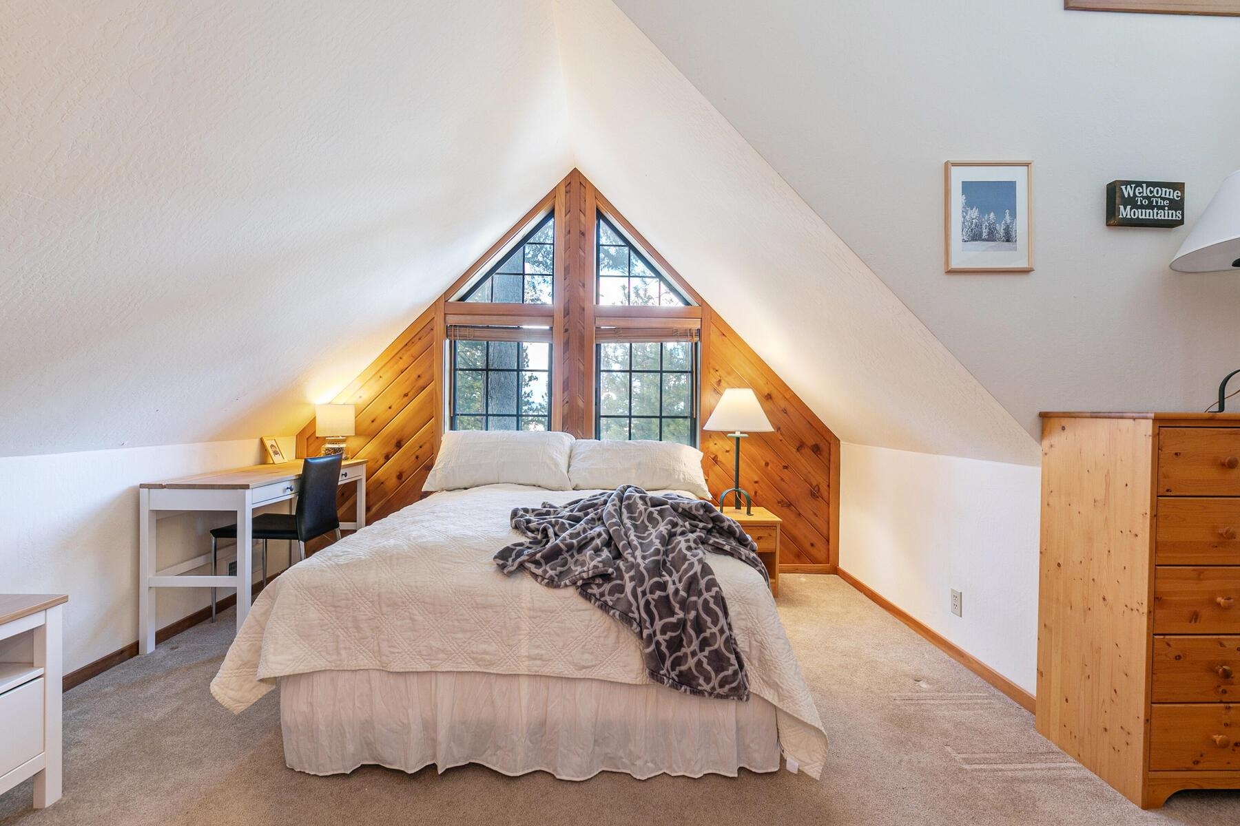 725 Conifer