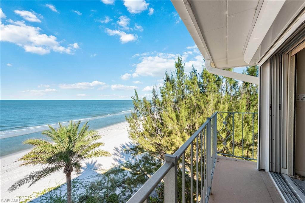 2011 Gulf Shore BLVD N # 66 Unit: 65-66