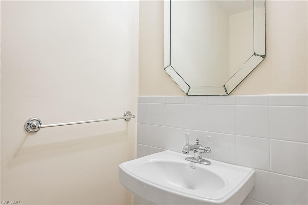 2011 Gulf Shore BLVD N # 66 Unit: 65-66