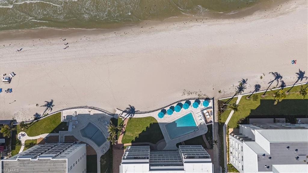 1977 Gulf Shore BLVD N # 305