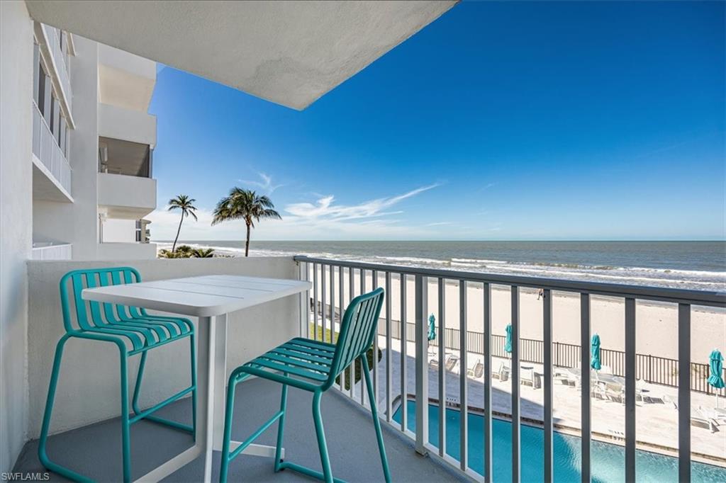 1977 Gulf Shore BLVD N # 305