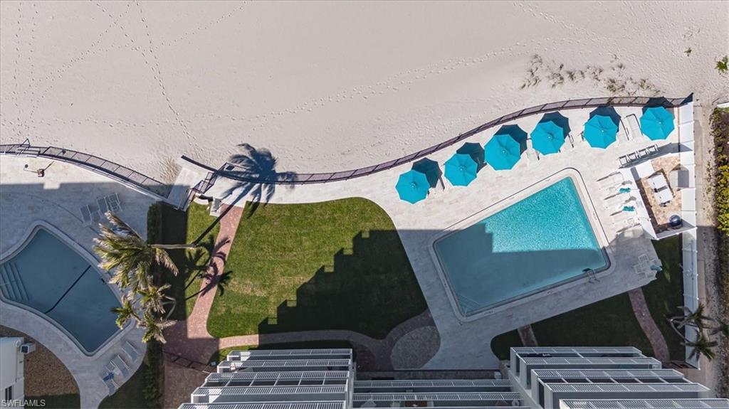 1977 Gulf Shore BLVD N # 305