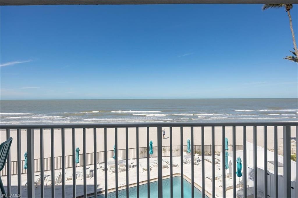 1977 Gulf Shore BLVD N # 305