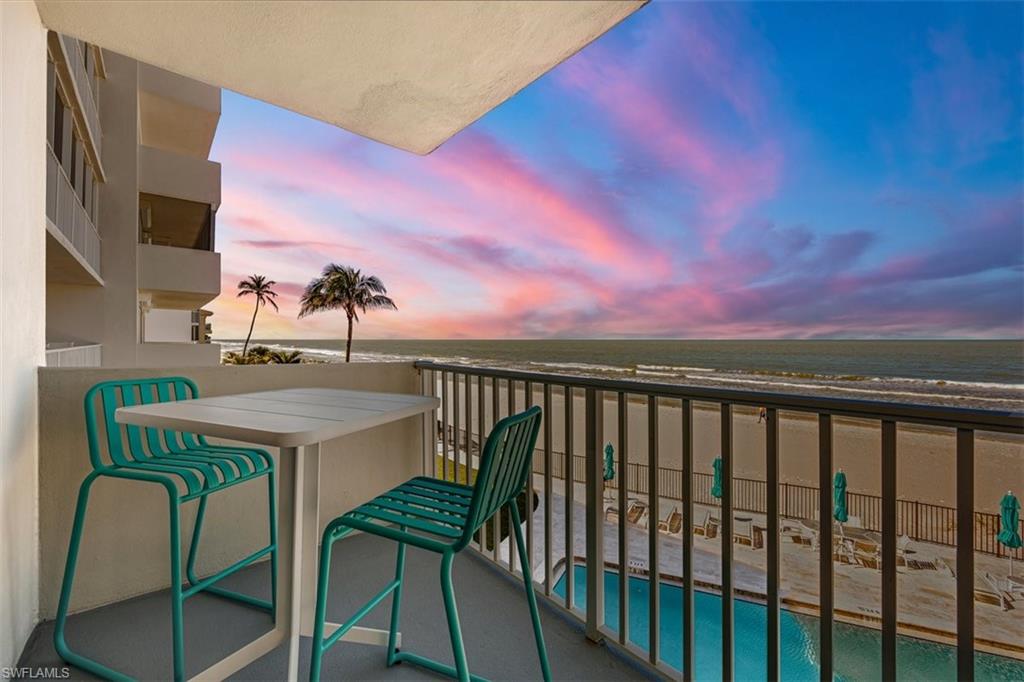 1977 Gulf Shore BLVD N # 305