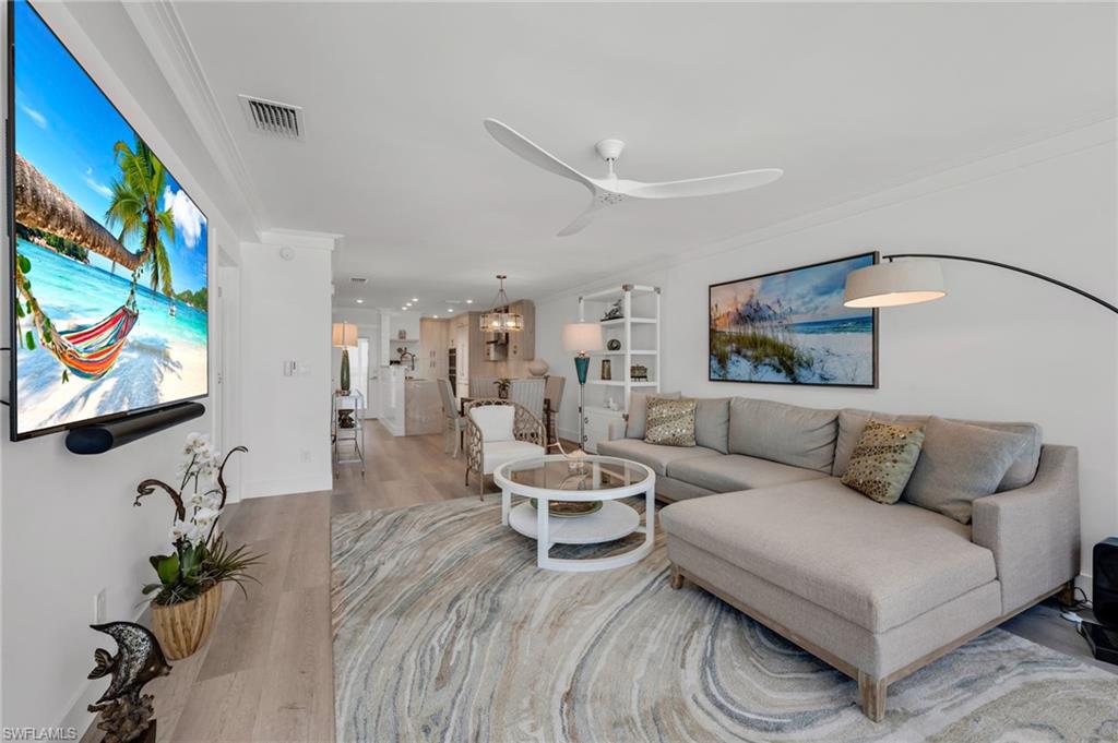 2121 Gulf Shore BLVD N # 302