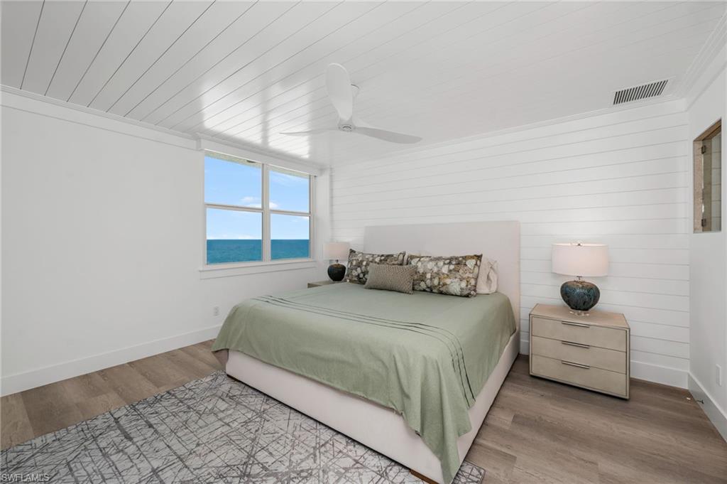 2121 Gulf Shore BLVD N # 302