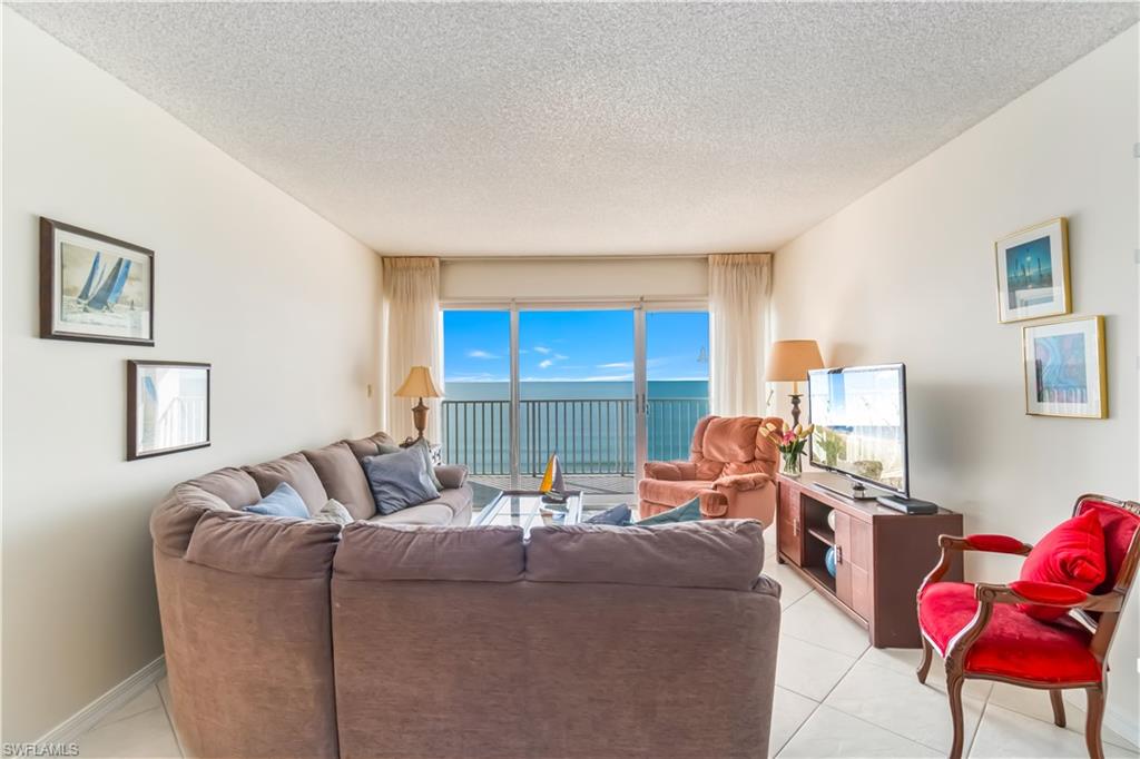 3443 Gulf Shore BLVD N 812