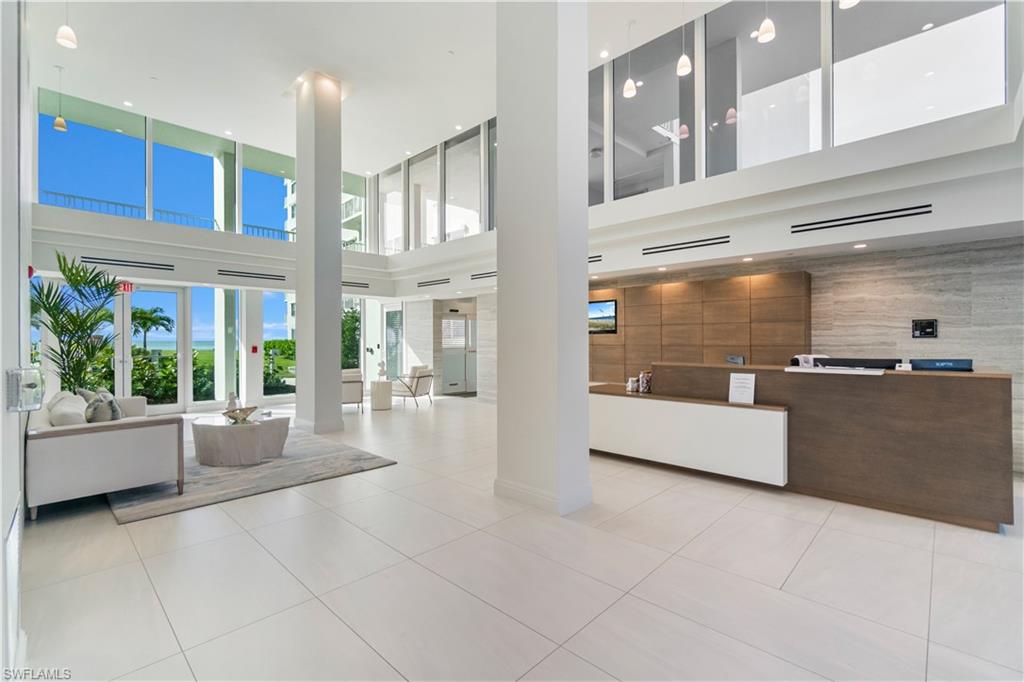 3443 Gulf Shore BLVD N 812