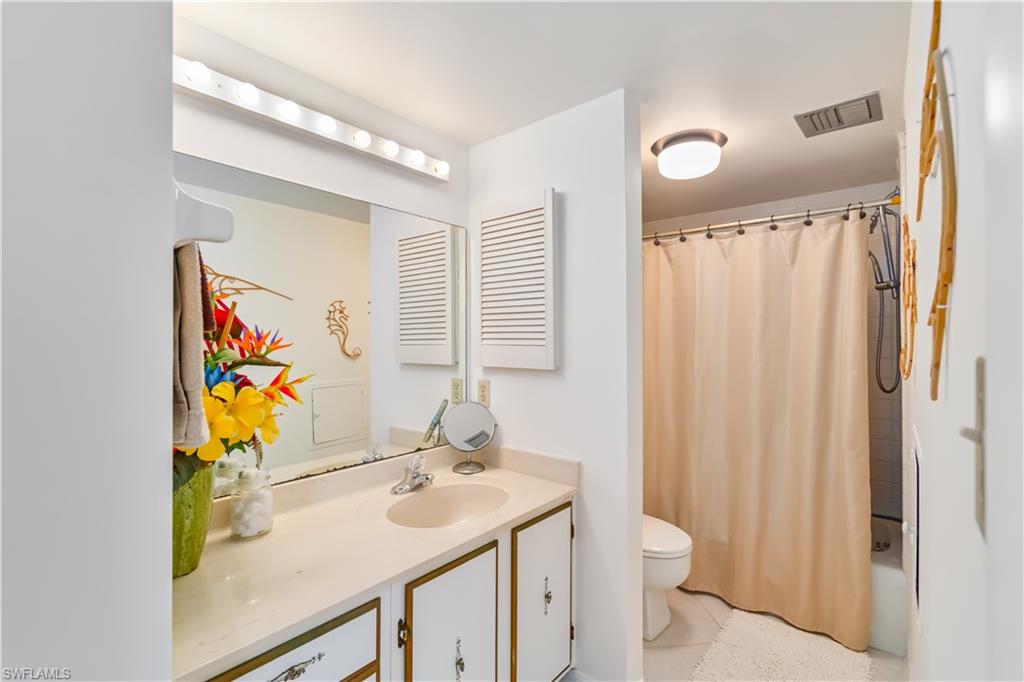 3443 Gulf Shore BLVD N 812
