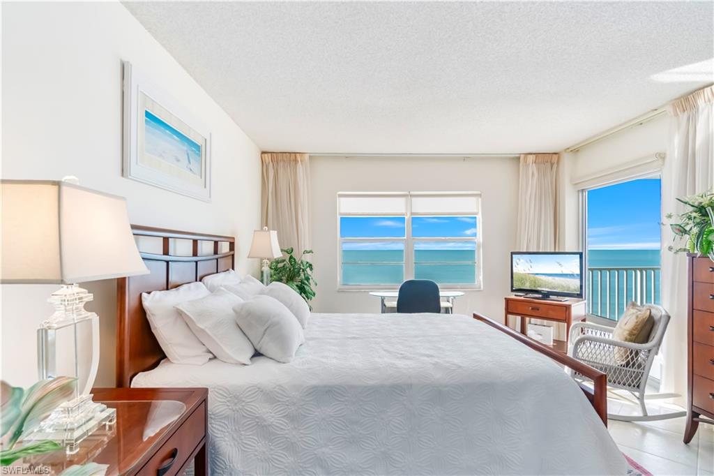 3443 Gulf Shore BLVD N 812