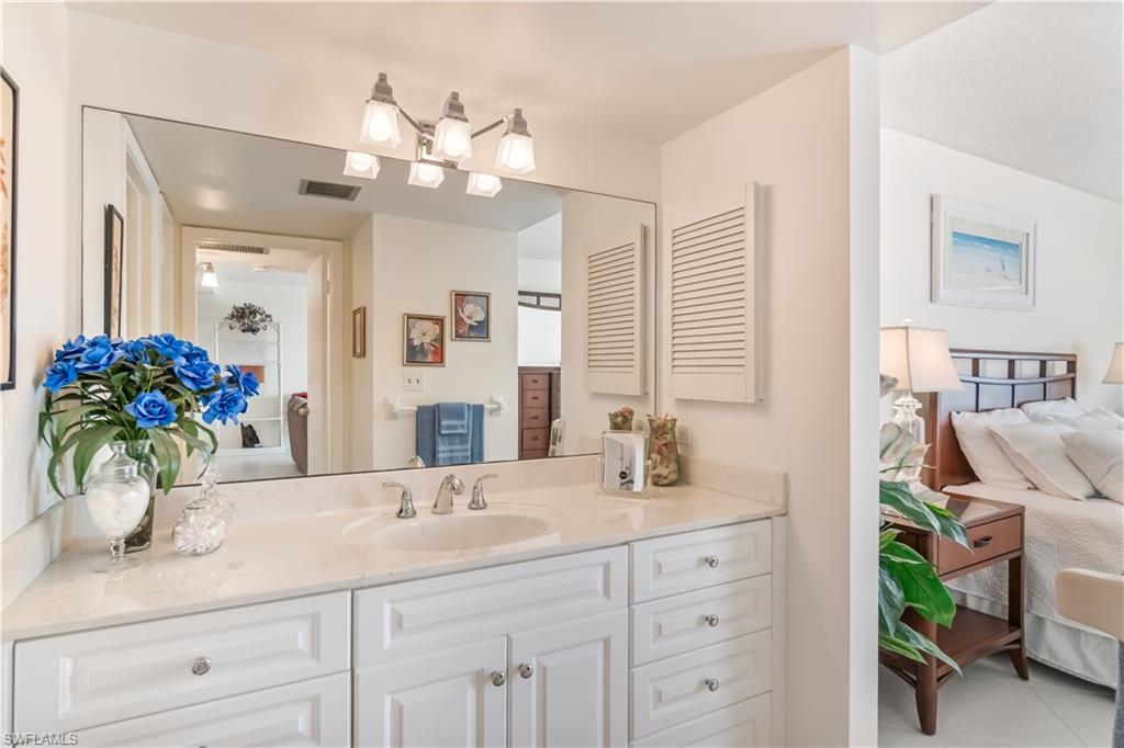 3443 Gulf Shore BLVD N 812