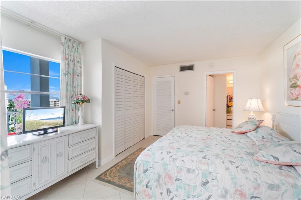 3443 Gulf Shore BLVD N 812