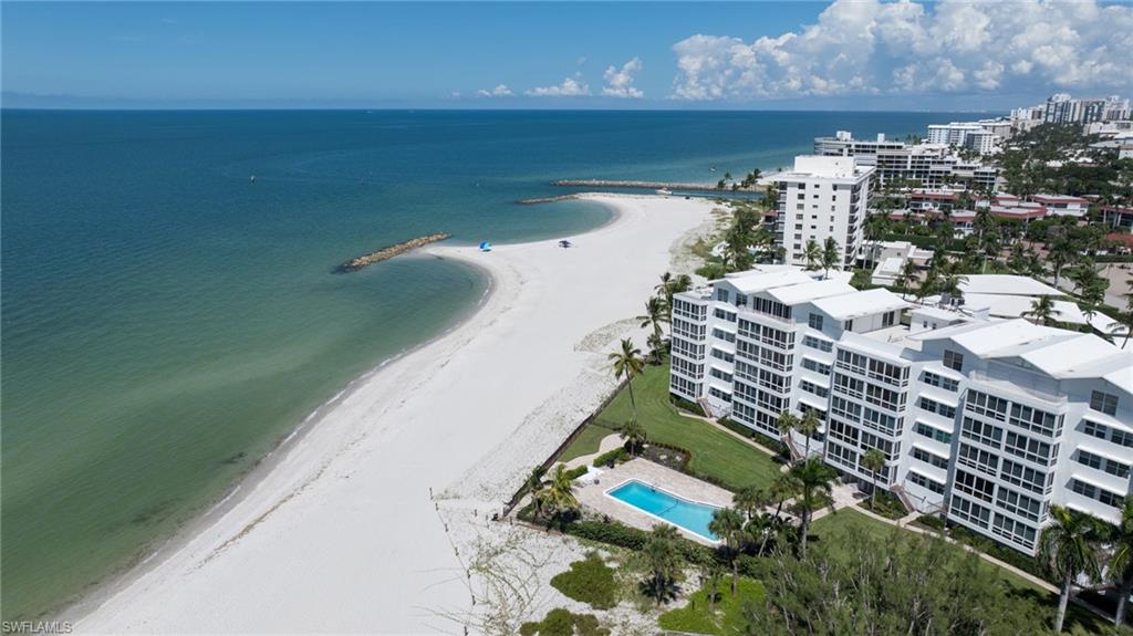 2121 Gulf Shore BLVD N # 206