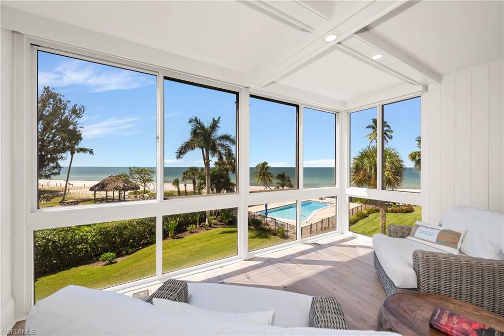 2121 Gulf Shore BLVD N # 206