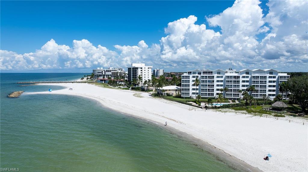 2121 Gulf Shore BLVD N # 206