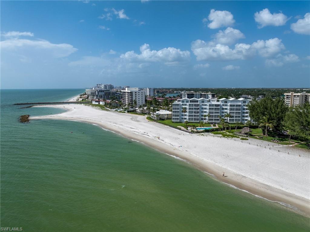 2121 Gulf Shore BLVD N # 203, NAPLES Unit: 203