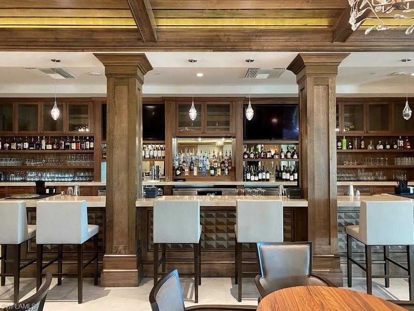 6010 Chardonnay LN # 304