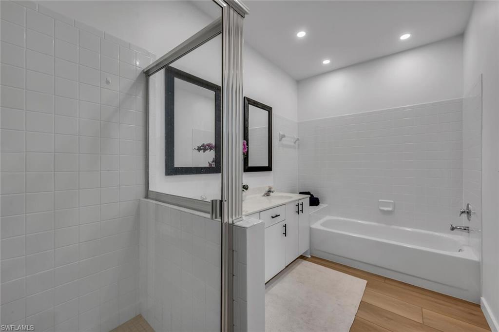 6010 Chardonnay LN # 304