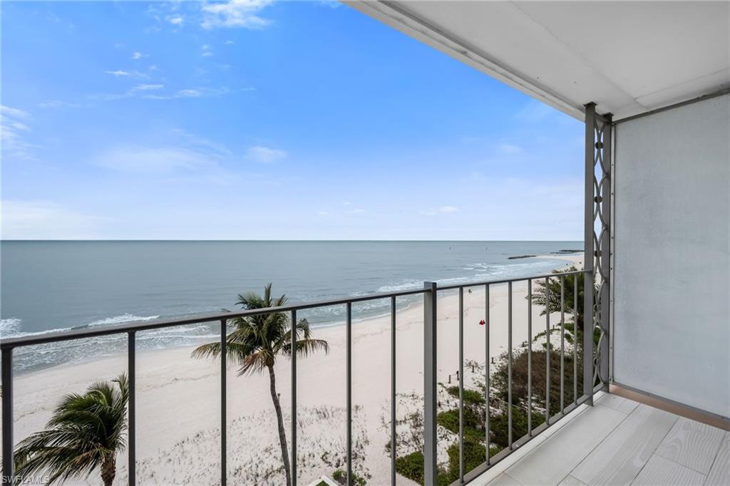 2011 Gulf Shore BLVD N 64,65/66