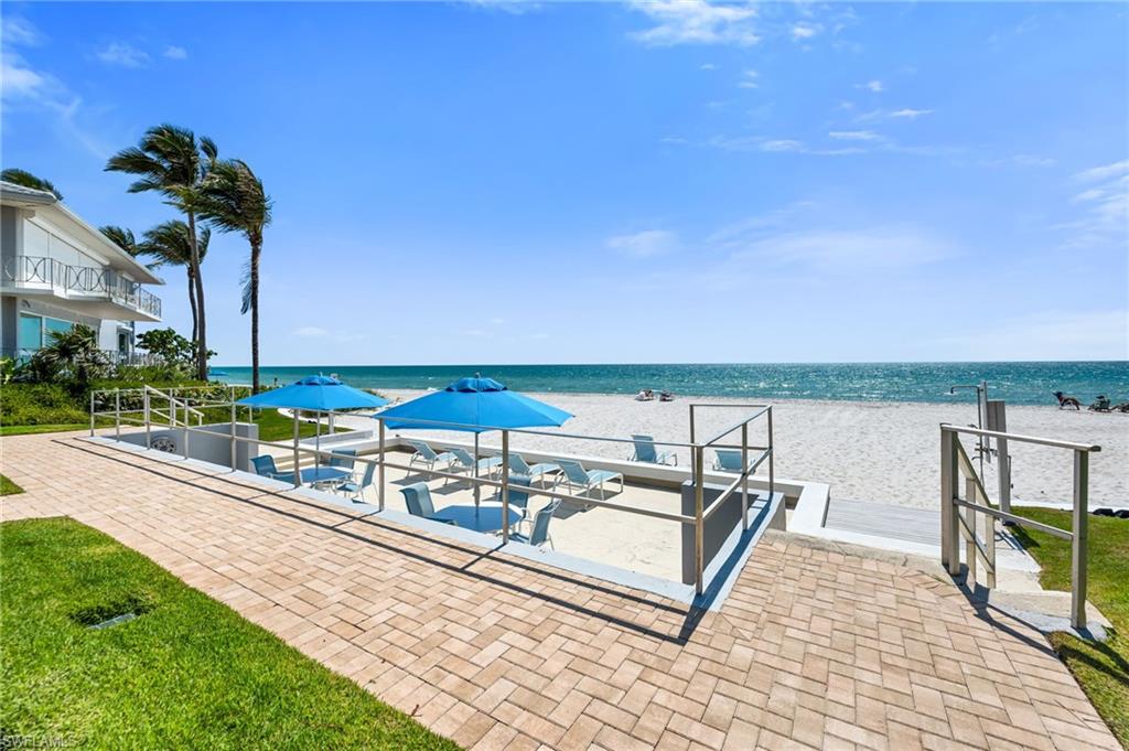 1851 Gulf Shore BLVD N 103