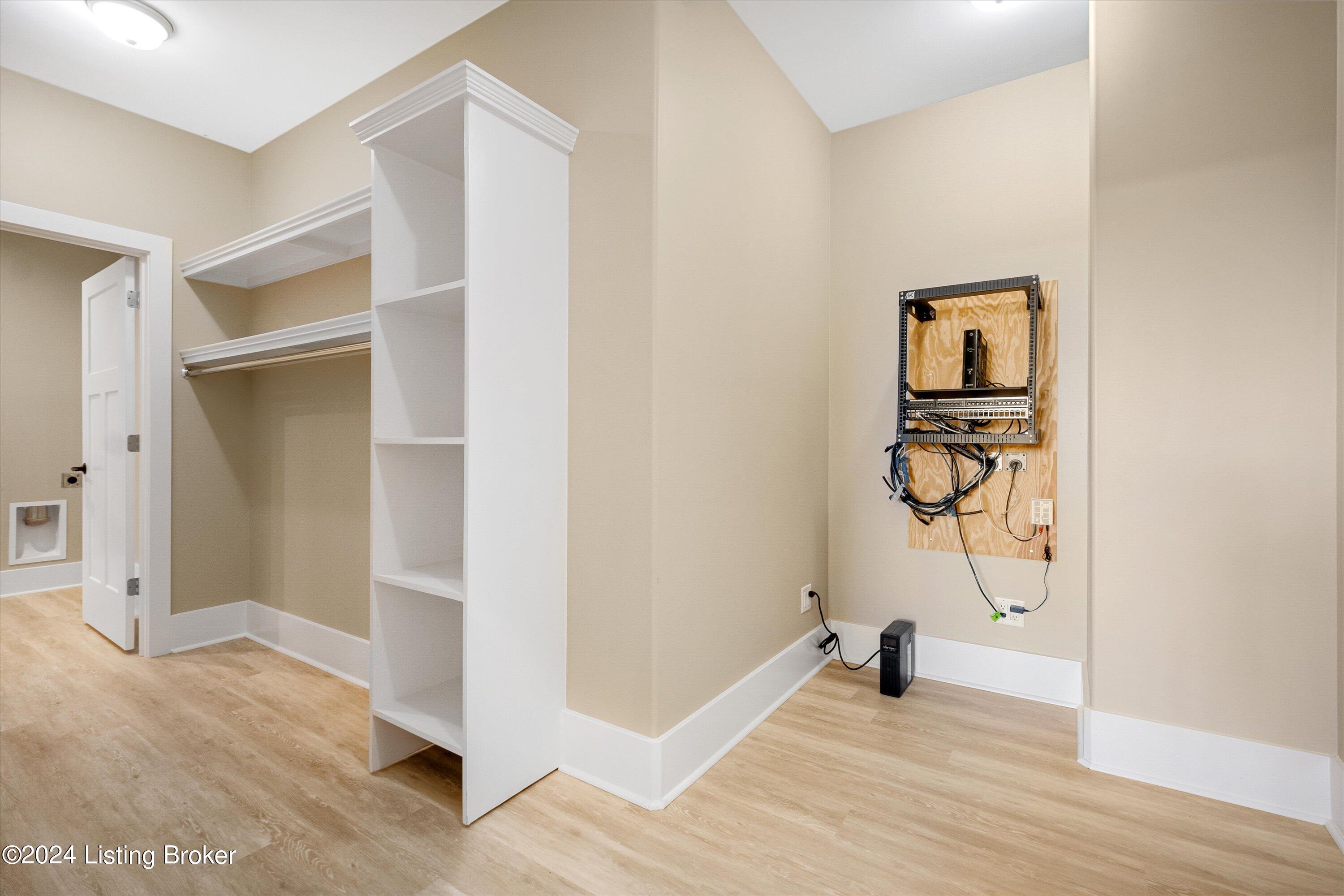 13019 Dove Point Pl