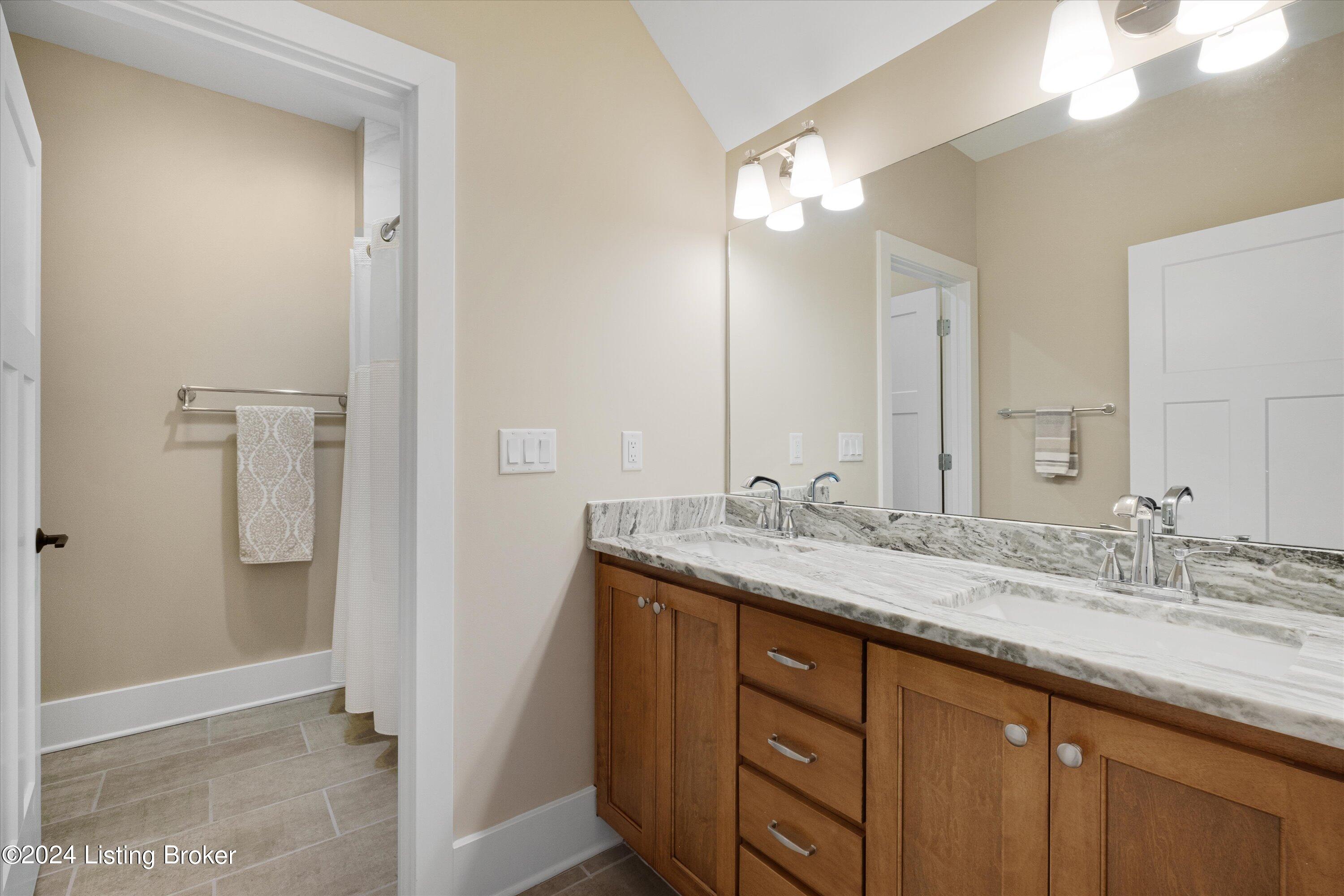 13019 Dove Point Pl