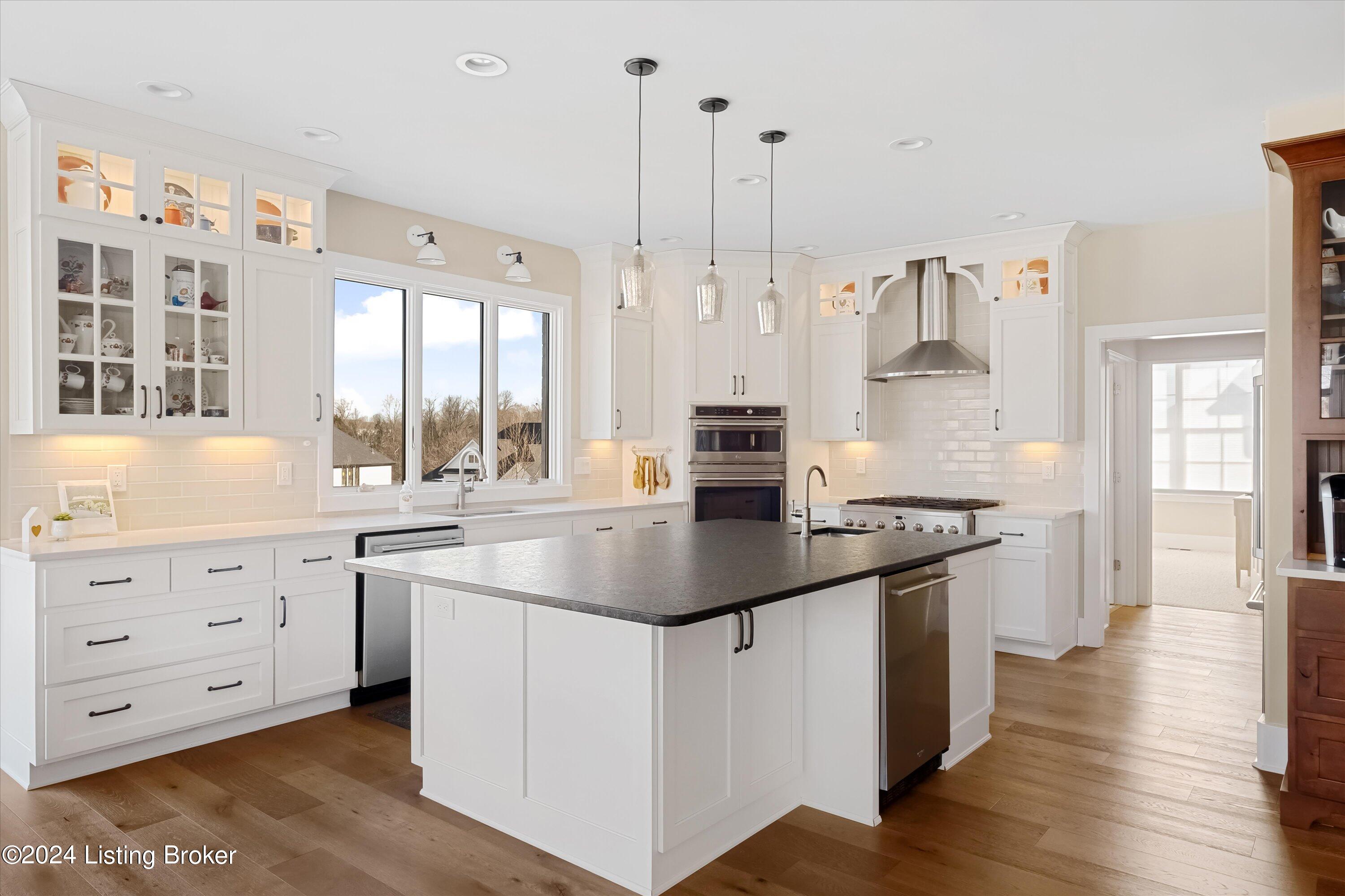 13019 Dove Point Pl