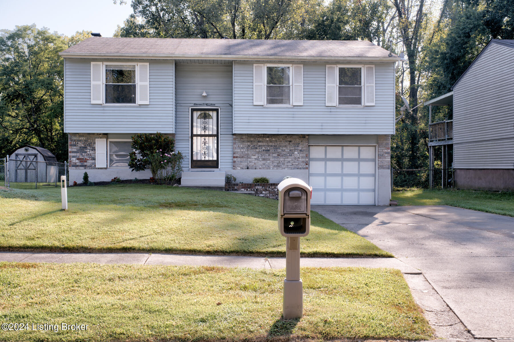 11019 Neptune Pl