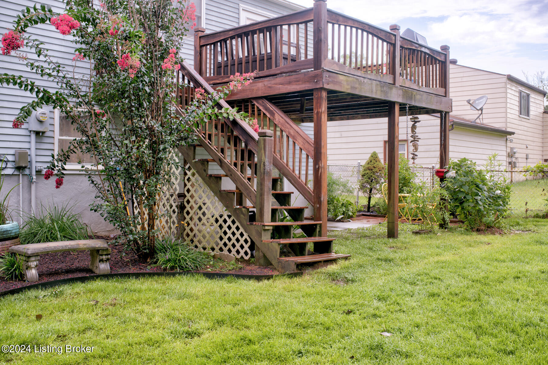 11019 Neptune Pl